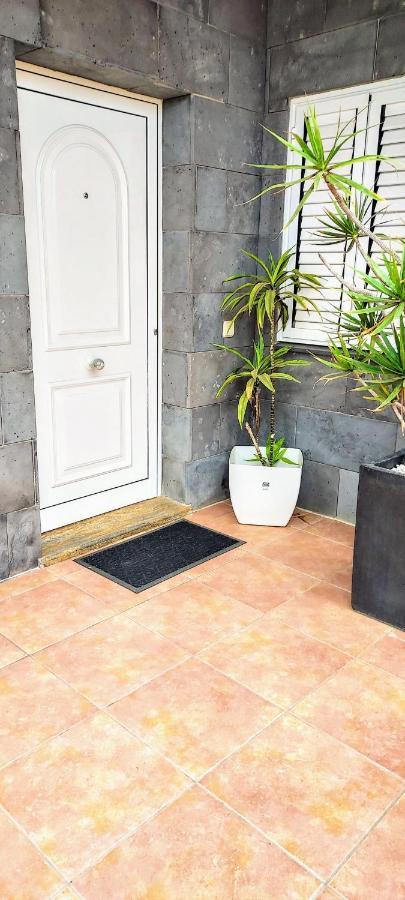 Casa Madriu, Villa De Lujo En Zona Residencial Corralejo Exterior foto